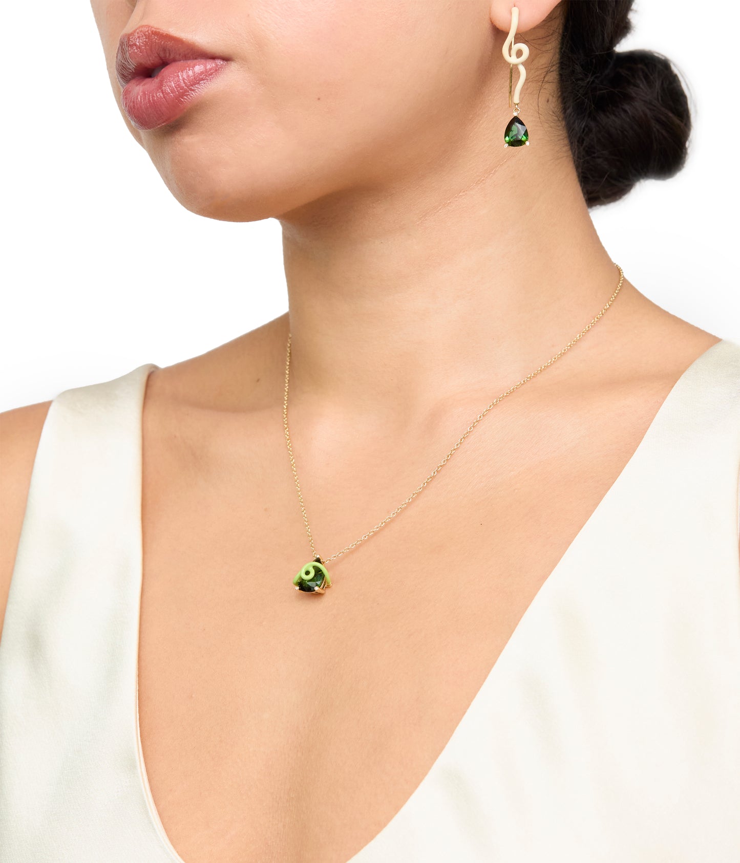 Chihiro Necklace In Lime Green With Tourmaline