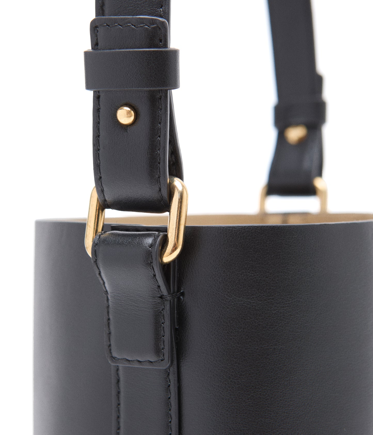 Micro Bucket Bag in Calf