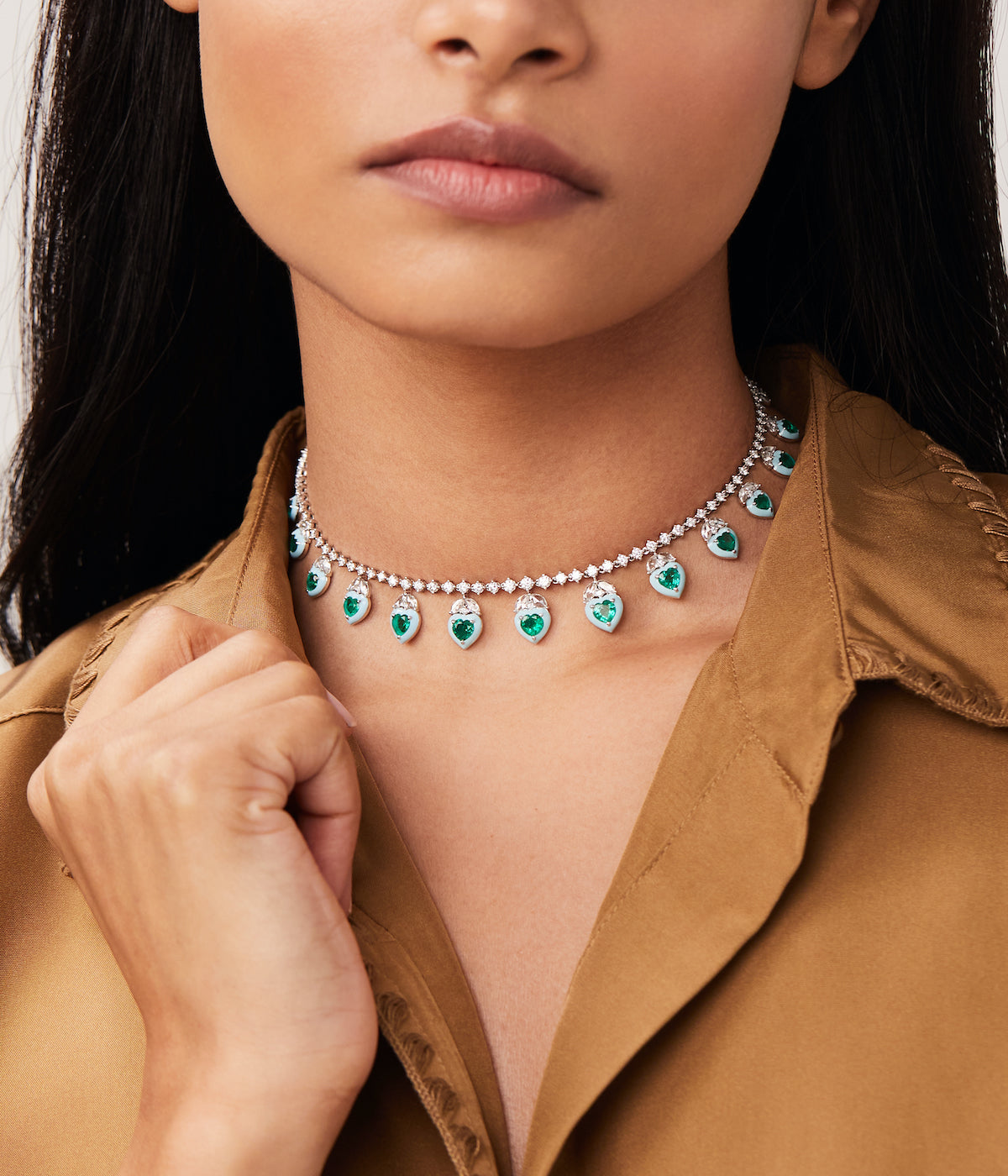 18K White Gold Emerald Heart Enamel Choker